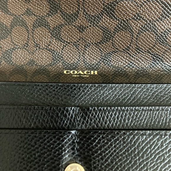 Coach Wallet - Picture 5 of 11